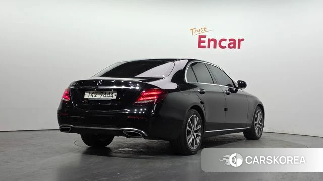 Mercedes-Benz E-Class W213 id 4251176 из Кореи 12