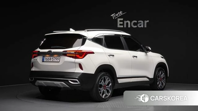 Kia Seltos id 4396617 из Кореи 12