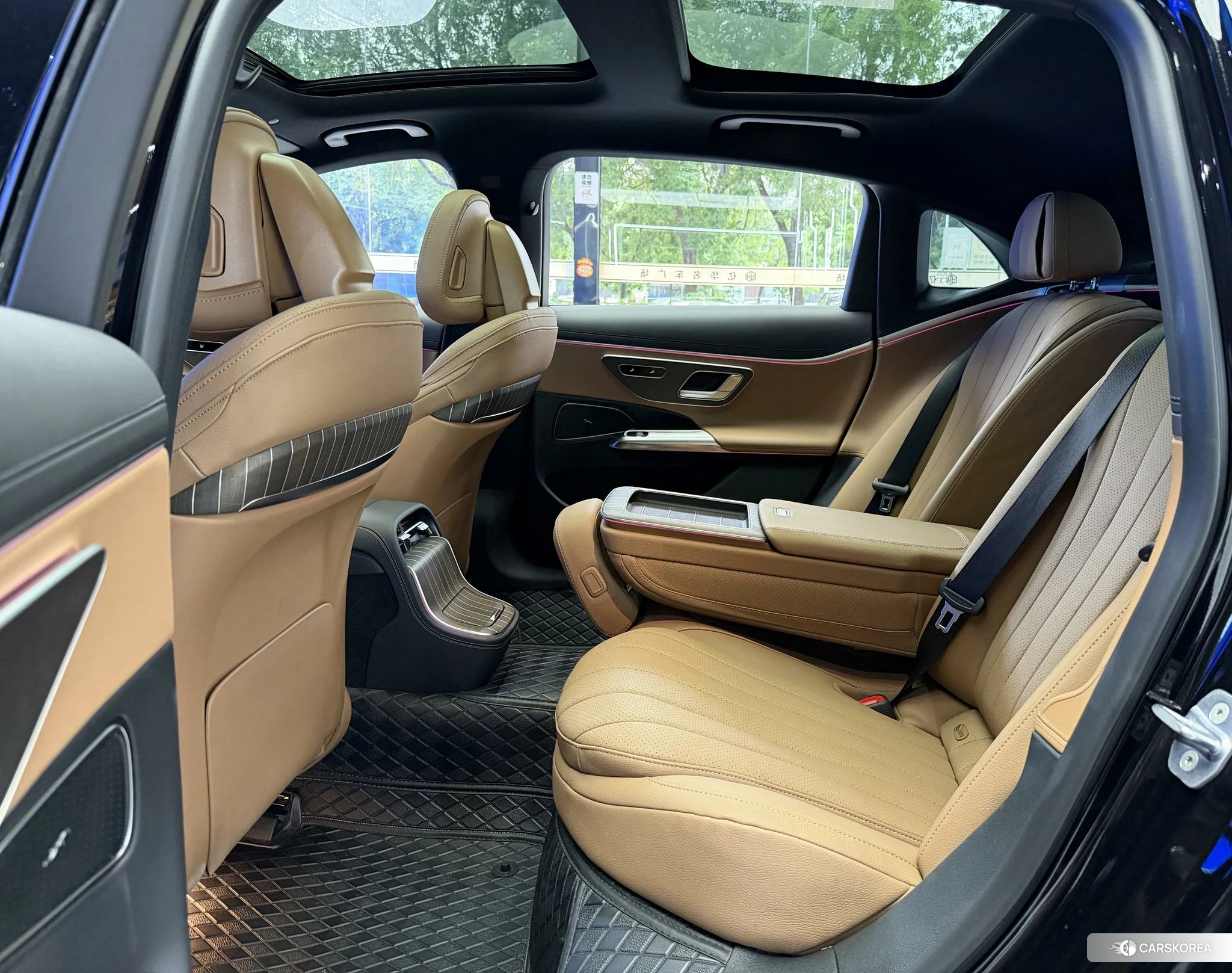 Mercedes-Benz E-class id 4421162 из Китая 9