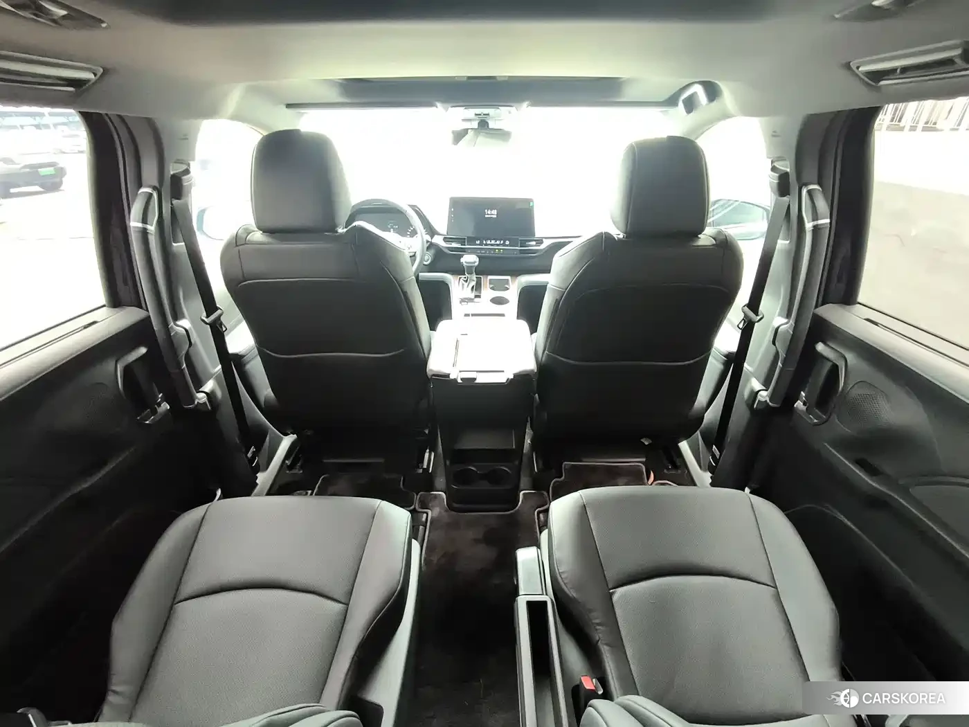 Toyota Sienna id 4600522 из Китая 9