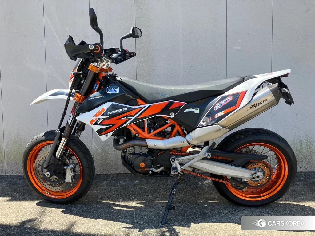 Проданный KTM 690 SMC R 2014 из Японии, фото 2