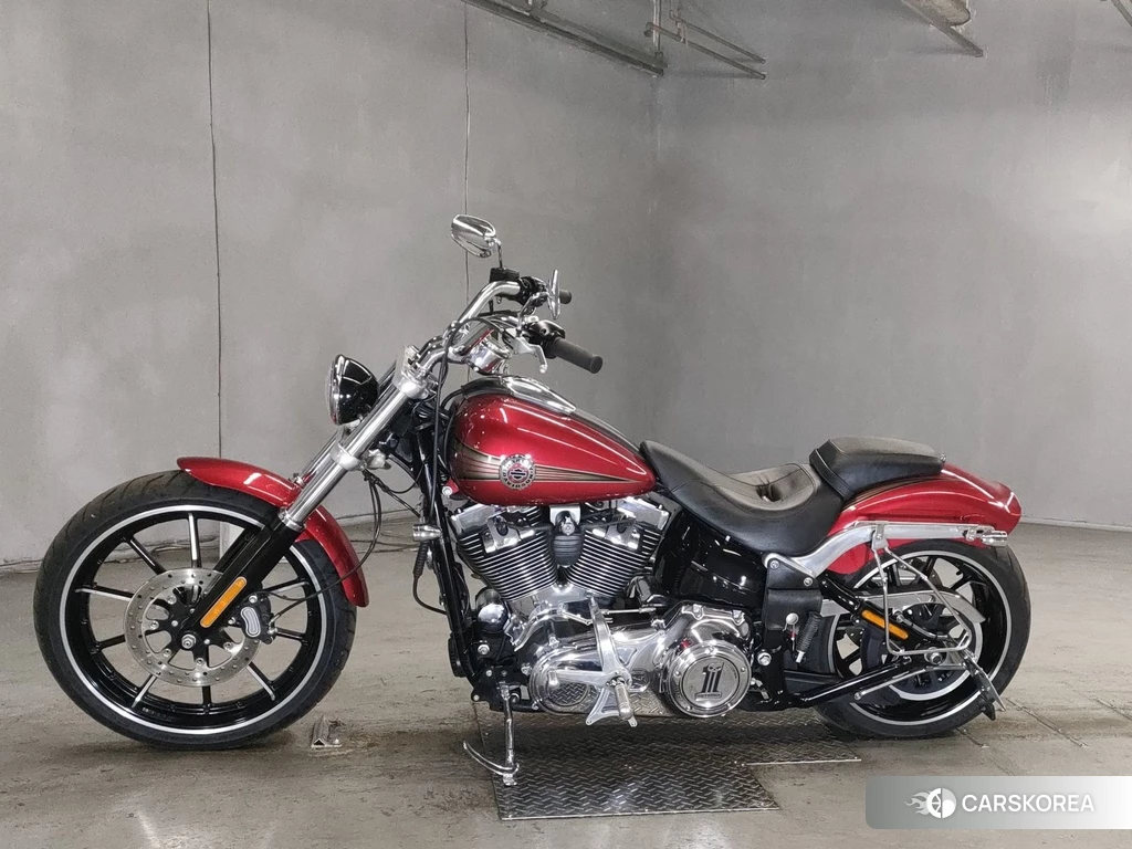 Проданный Harley-Davidson Softail Breakout FXSB 2013 из Японии, фото 2