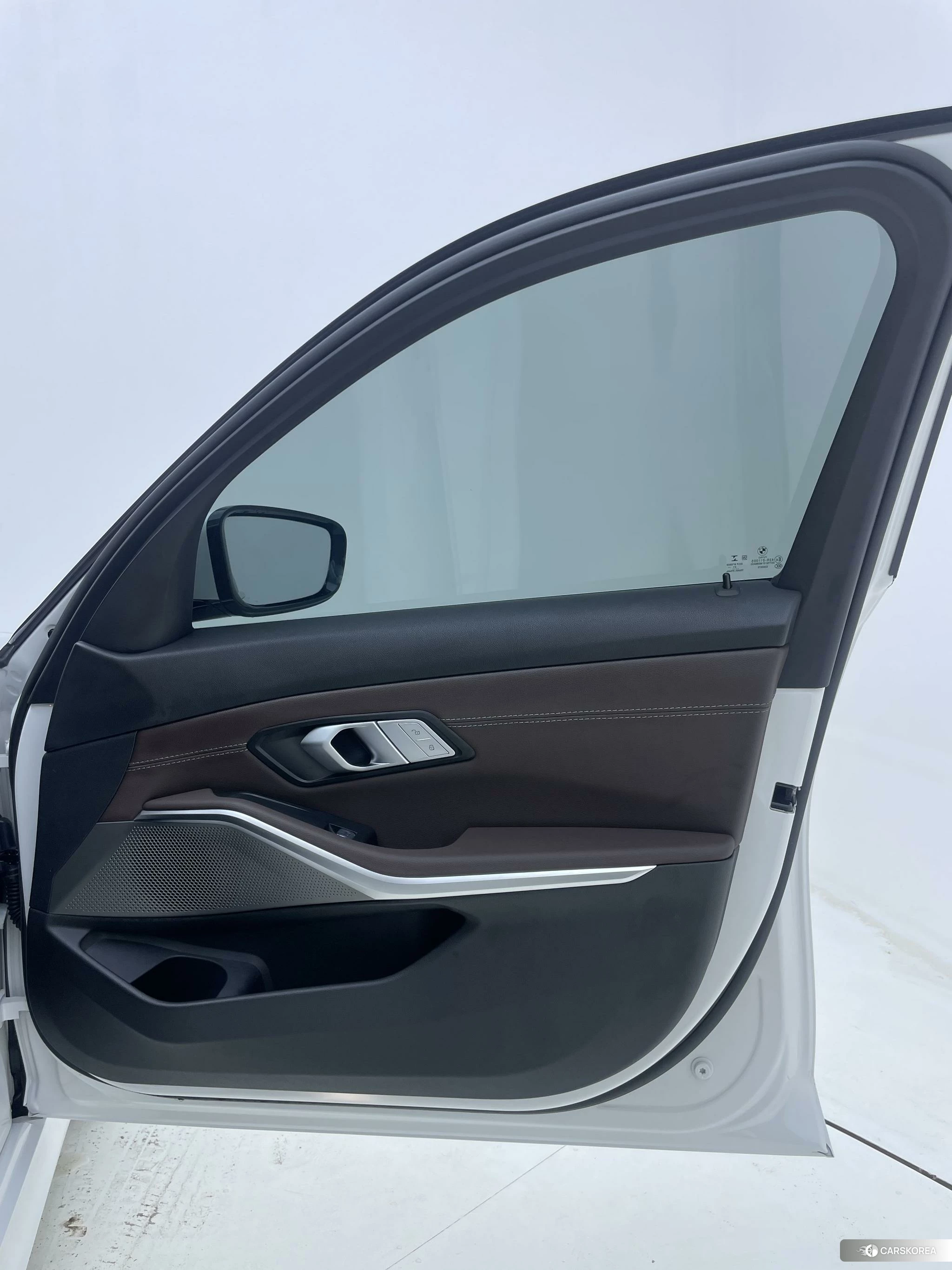 BMW 3 series id 4473997 из Китая 12