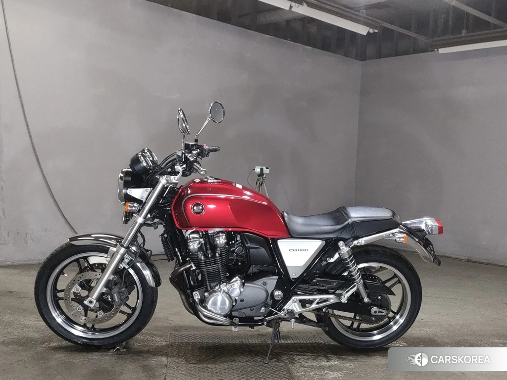 Проданный Honda CB1100 2011 из Японии