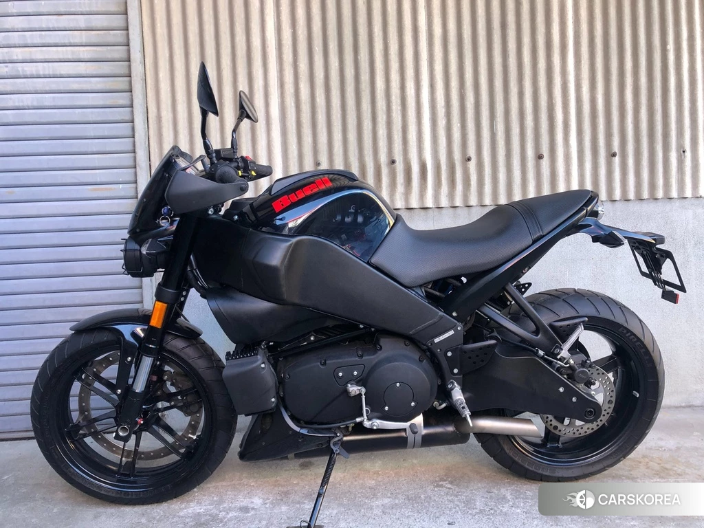 Проданный Buell XB9SX LIGHTNING 2010 из Японии, фото 2