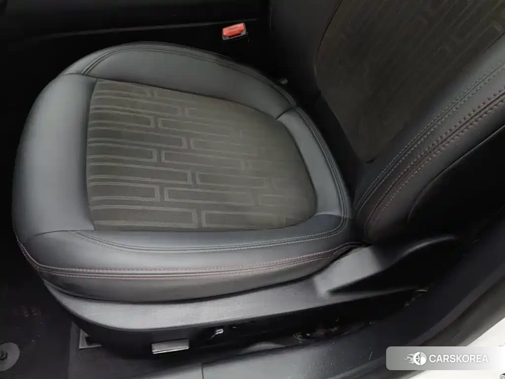 Ford Mondeo id 4547489 из Китая 12