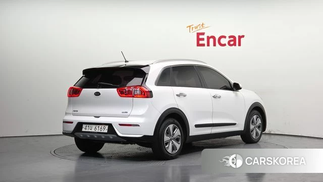 Kia Niro id 4305227 из Кореи 12