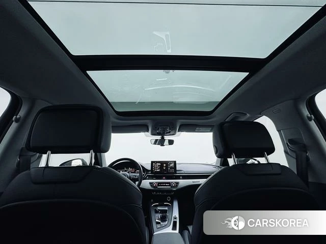 Audi A4L 2022 Темно-серый из Китая, фото 6