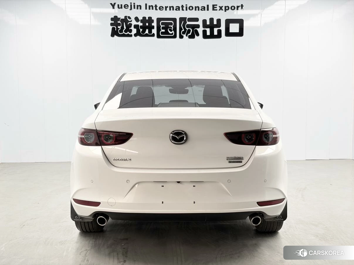 Mazda 3 Angkesaila 2022 Белый из Китая, фото 3