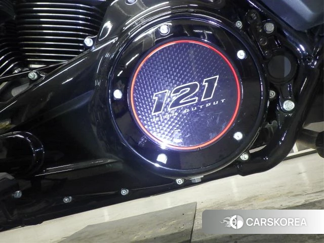 Engine photo