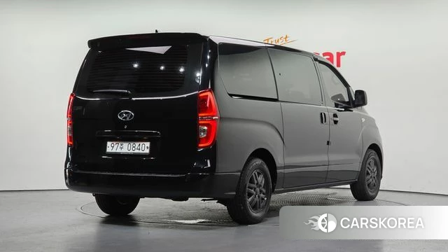 Hyundai The New Grand Starex id 4652035 из Кореи 12