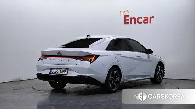 Hyundai Avante Hybrid (CN7) id 3702914 из Кореи 12