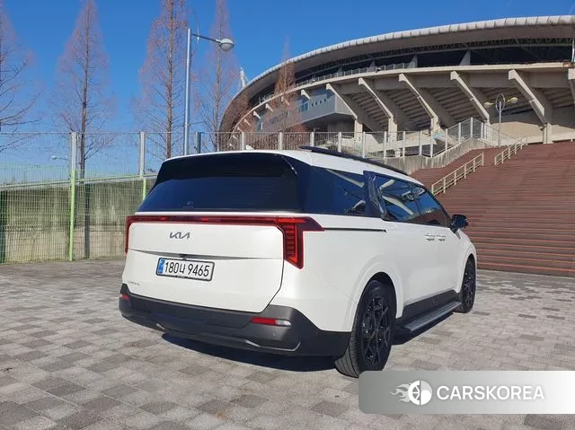 Kia The New Carnival 4th Generation 2025 Белый из Кореи, фото 2