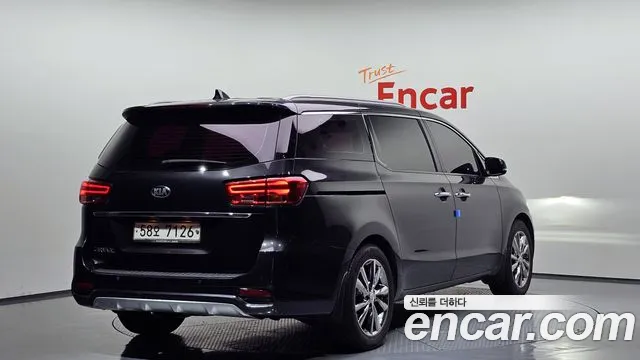 Kia The New Carnival id 2840182 из Кореи 12