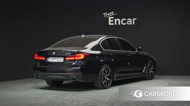 BMW 5 Series (G30) id 3477991 из Кореи 12