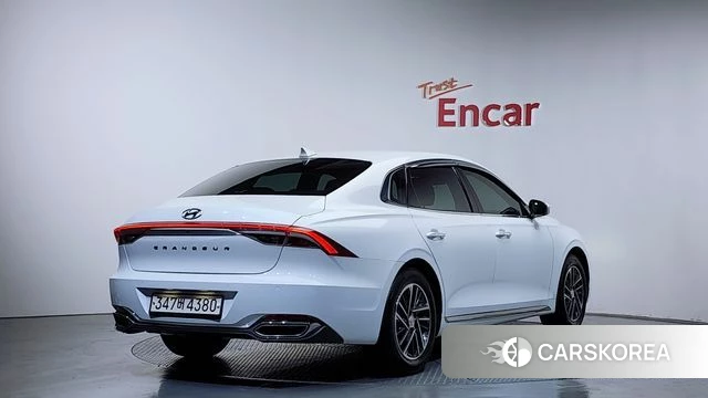 Hyundai The New Grandeur IG id 3910408 из Кореи 12