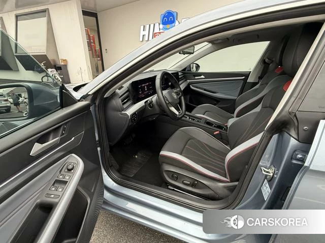 Volkswagen Lingdu 2023 Синий из Китая, фото 3
