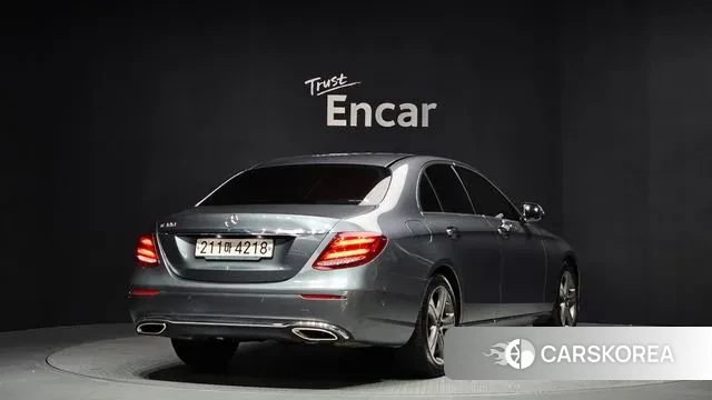 Mercedes-Benz E-Class W213 id 3672438 из Кореи 12