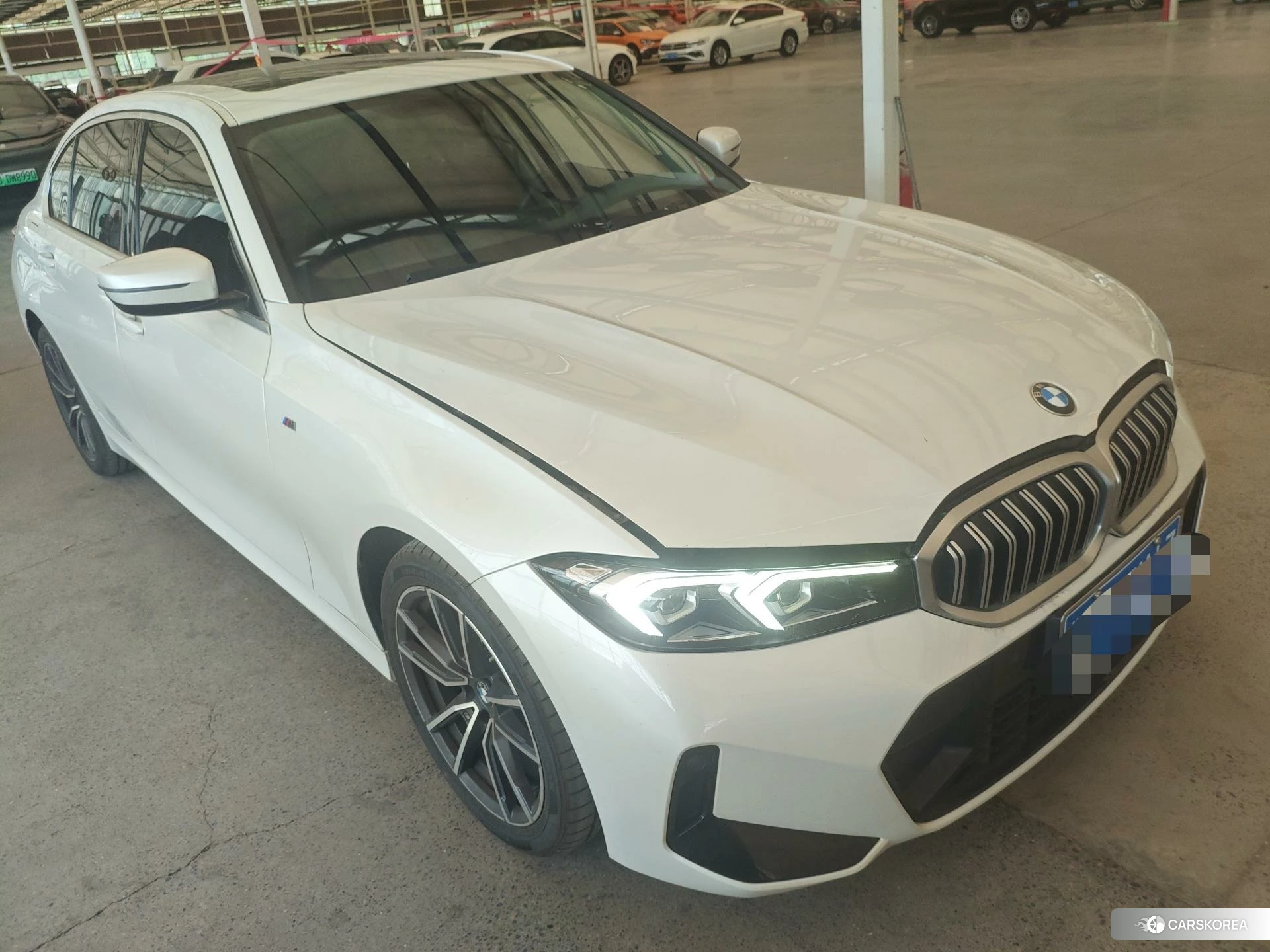 BMW 3 series 2022 Белый из Китая, фото 2