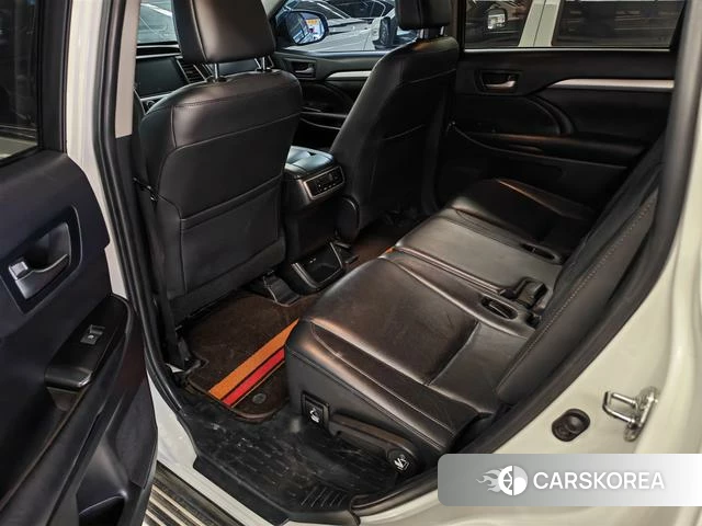 Toyota Highlander 2021 Белый из Китая, фото 2