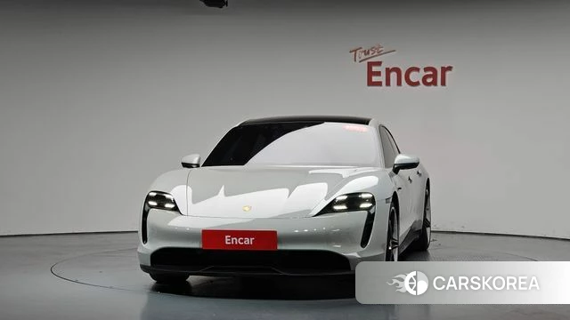 Porsche Taycan id 4506870 из Кореи 12