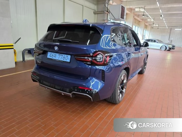 BMW iX3 2025 Синий из Кореи, фото 2