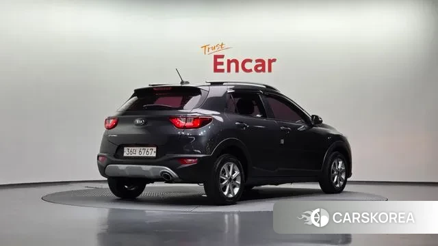 Kia Stonic id 3325393 из Кореи 12