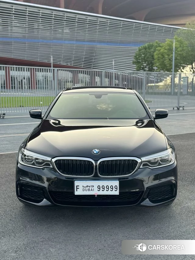 BMW 5 series 2020 Черный из Китая, фото 5
