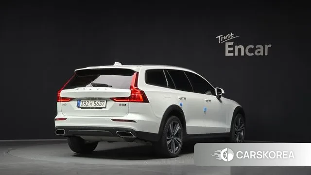 Volvo V60 Cross-Country 2nd Generation id 3736083 из Кореи 12