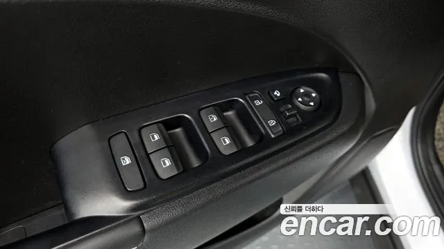 Hyundai Venue id 2732259 из Кореи 12