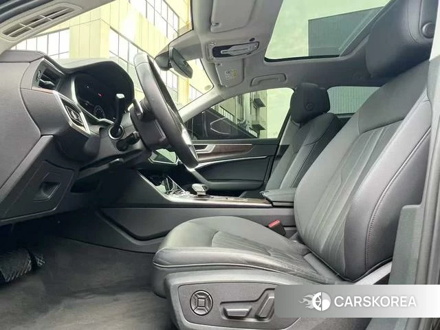 Audi A6 (import) 2021 Темно-серый из Китая, фото 2