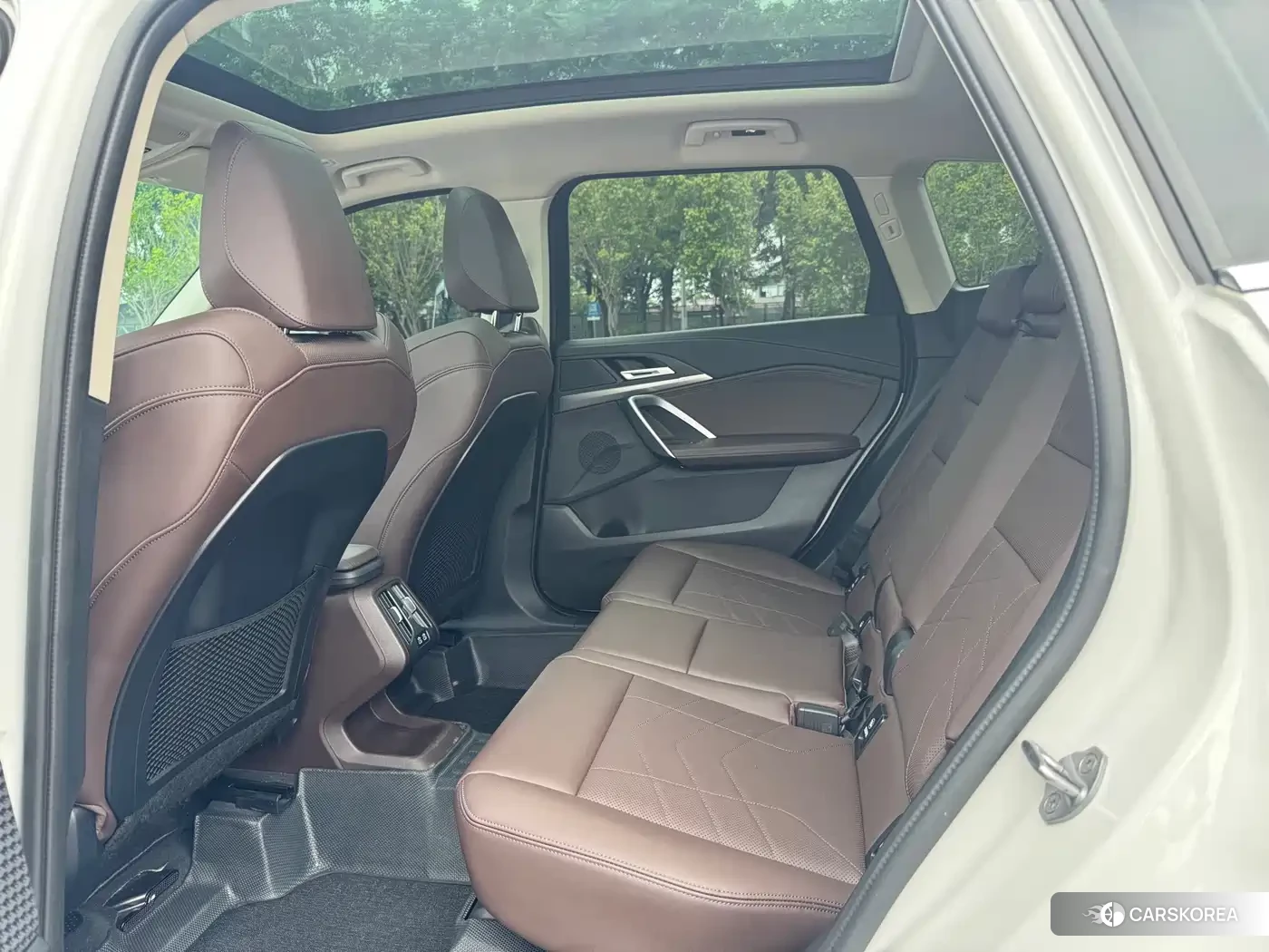 BMW X1 id 4565284 из Китая 13