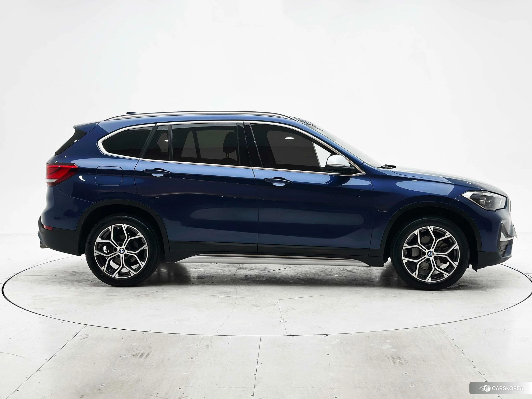 BMW X1 id 4473338 из Китая 12