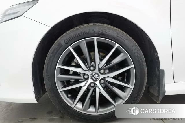 Toyota Camry id 4300338 из Китая 12