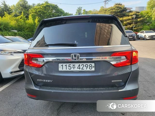 Honda Odyssey 2019 Серый из Кореи, фото 4