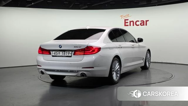 BMW 5 Series (G30) id 4285292 из Кореи 12