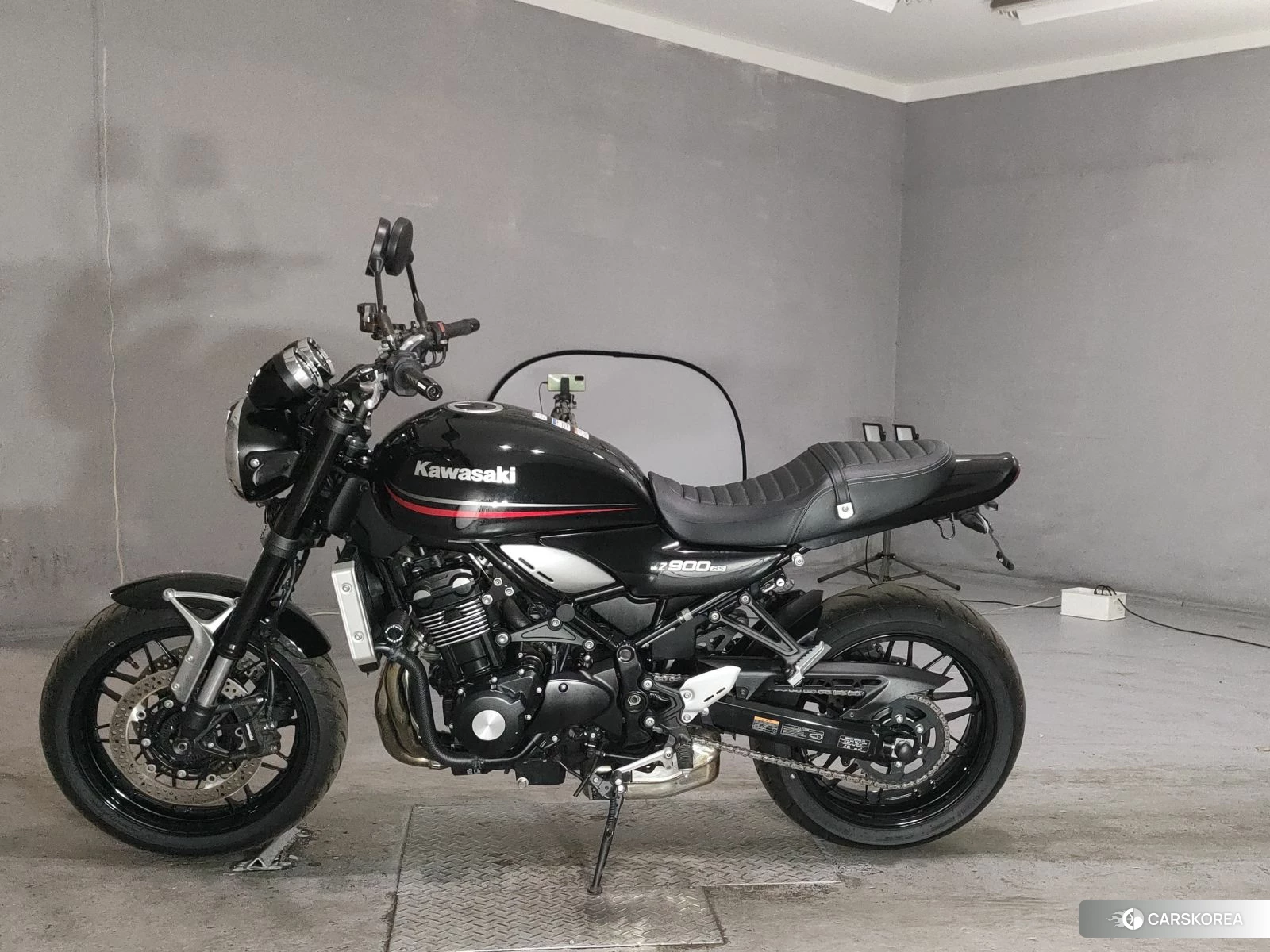 Kawasaki Z900RS 2023 из Японии