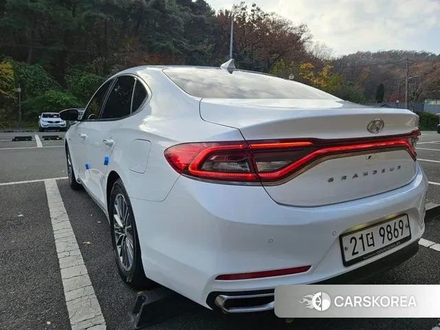 Hyundai Grandeur IG Hybrid id 3413224 из Кореи 12