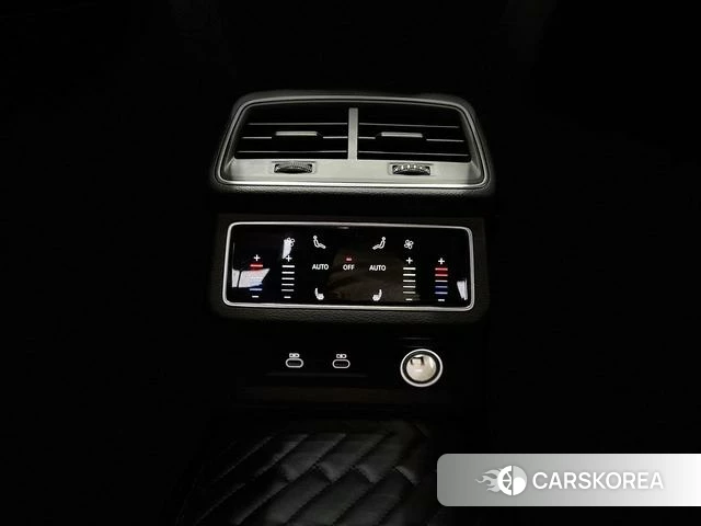 Audi A7L id 4261835 из Китая 8