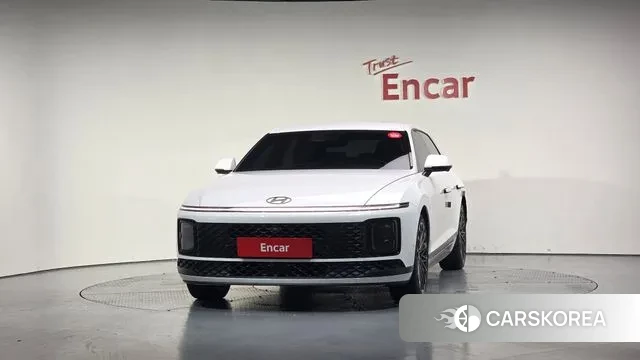 Hyundai Grandeur (GN7) id 3218071 из Кореи 12