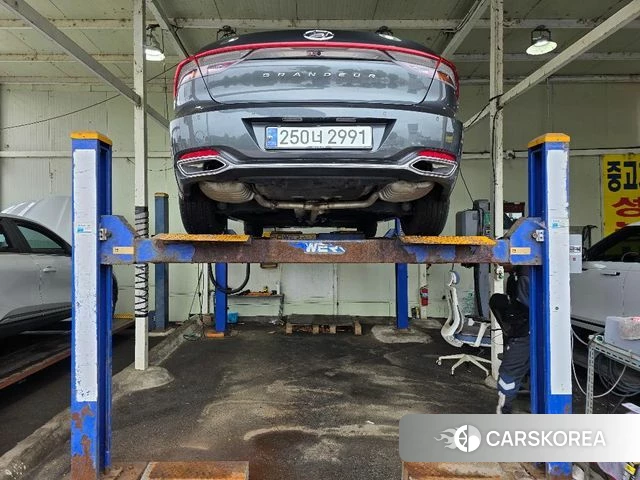 Hyundai The New Grandeur IG Hybrid 2021 Серый из Кореи, фото 2