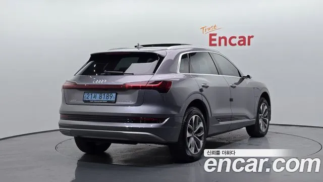 Audi e-Tron id 2802237 из Кореи 12