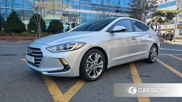 Hyundai Avante AD id 3449784 из Кореи 11