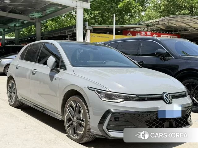 Volkswagen Golf 2025 Темно-серый из Китая, фото 4