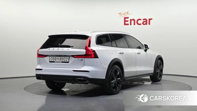 Volvo V60 Cross-Country 2nd Generation id 4557059 из Кореи 12