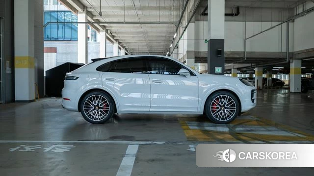 Porsche Cayenne (PO536) id 4516046 из Кореи 10
