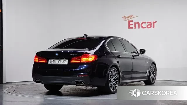 BMW 5 Series (G30) id 3636367 из Кореи 12