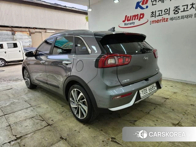 Kia Niro id 4760420 из Кореи 12