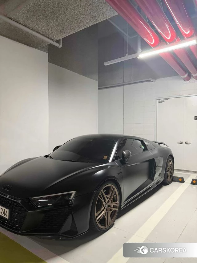 Audi R8 (4S) 2021 Черный из Кореи, фото 2