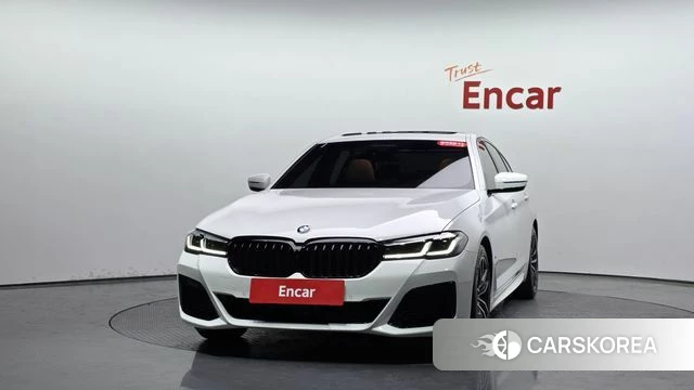 BMW 5 Series (G30) id 4361057 из Кореи 12